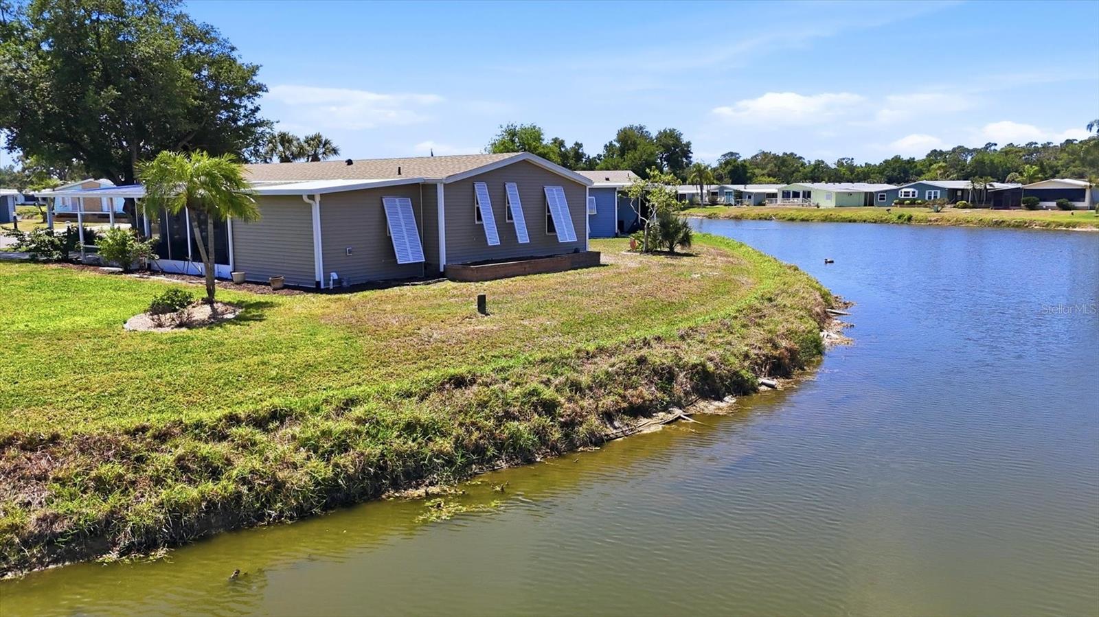 TANGERINE WOODS - Residential