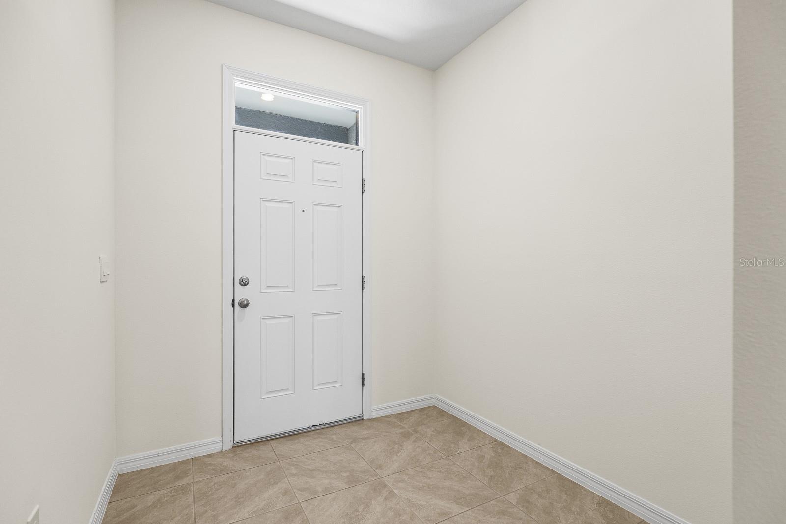 MANGROVE POINT PH 1 - Residential Lease