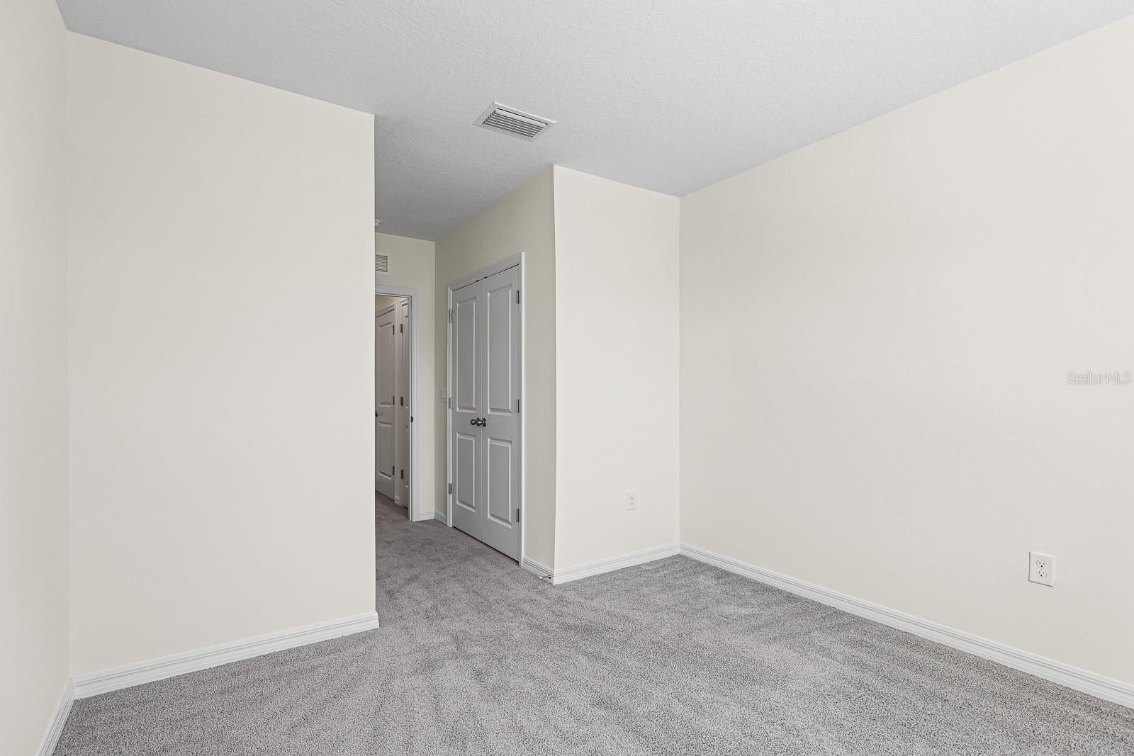 MANGROVE POINT PH 1 - Residential Lease