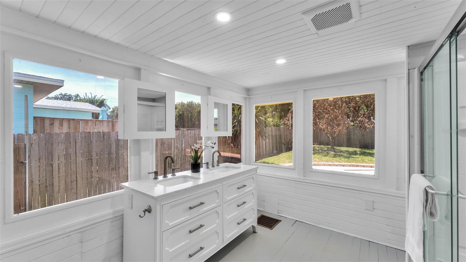 CLEVELAND HEIGHTS - Residential