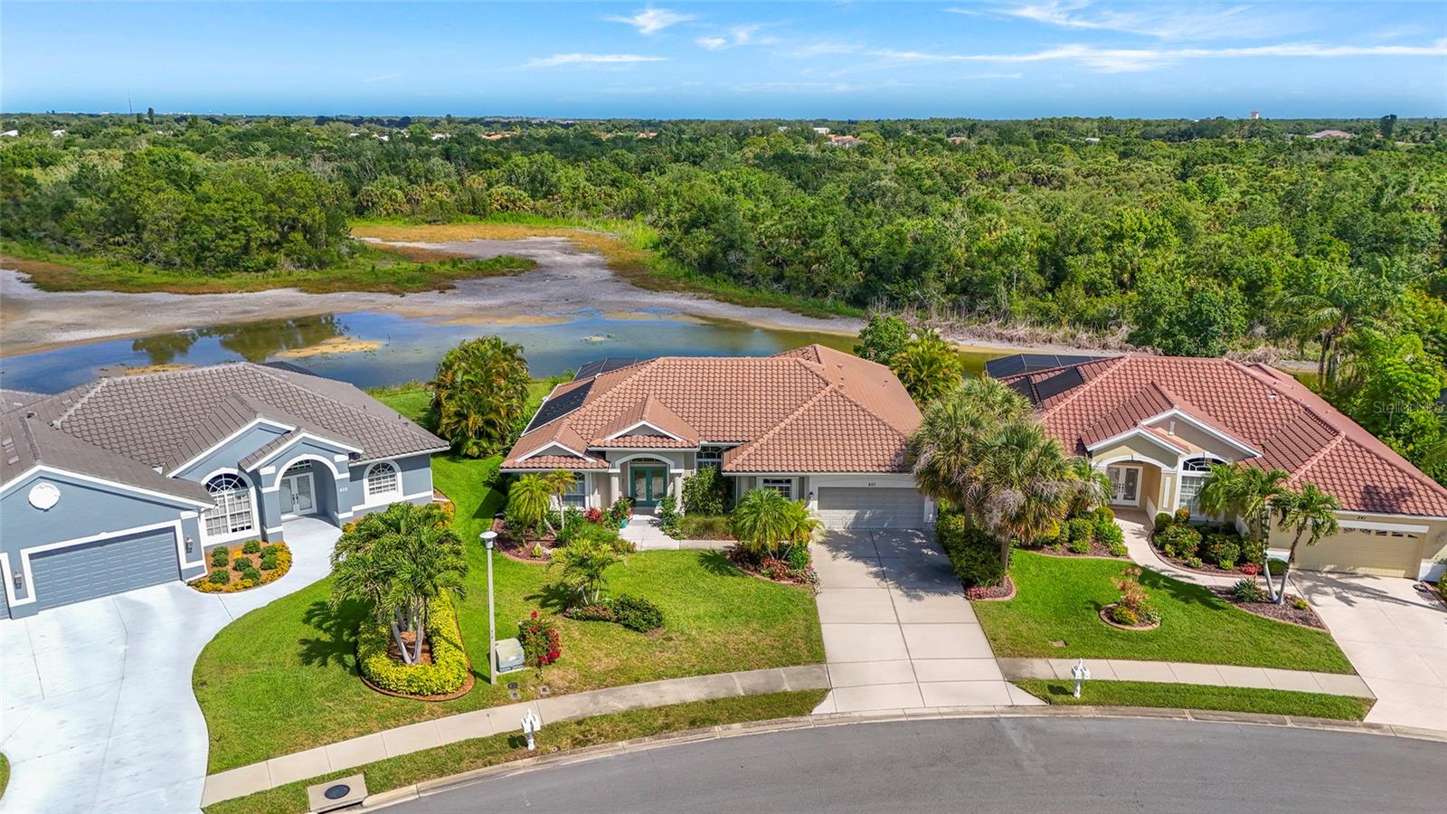 THE LAKES OF JACARANDA - Residential