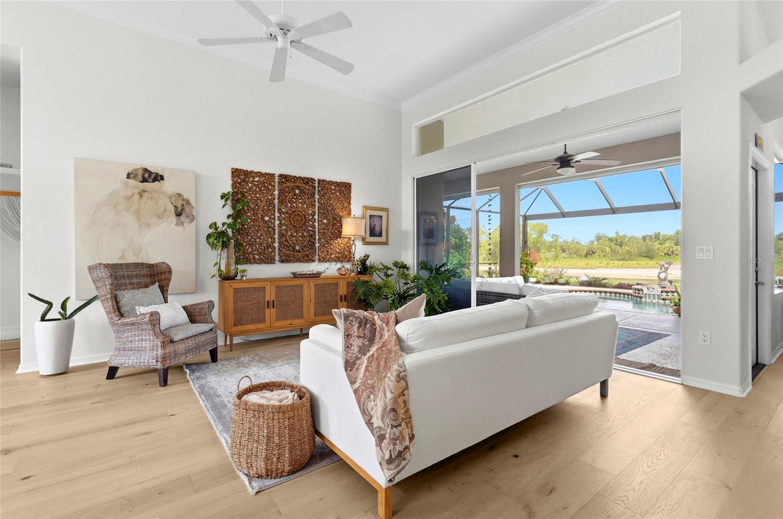THE LAKES OF JACARANDA - Residential
