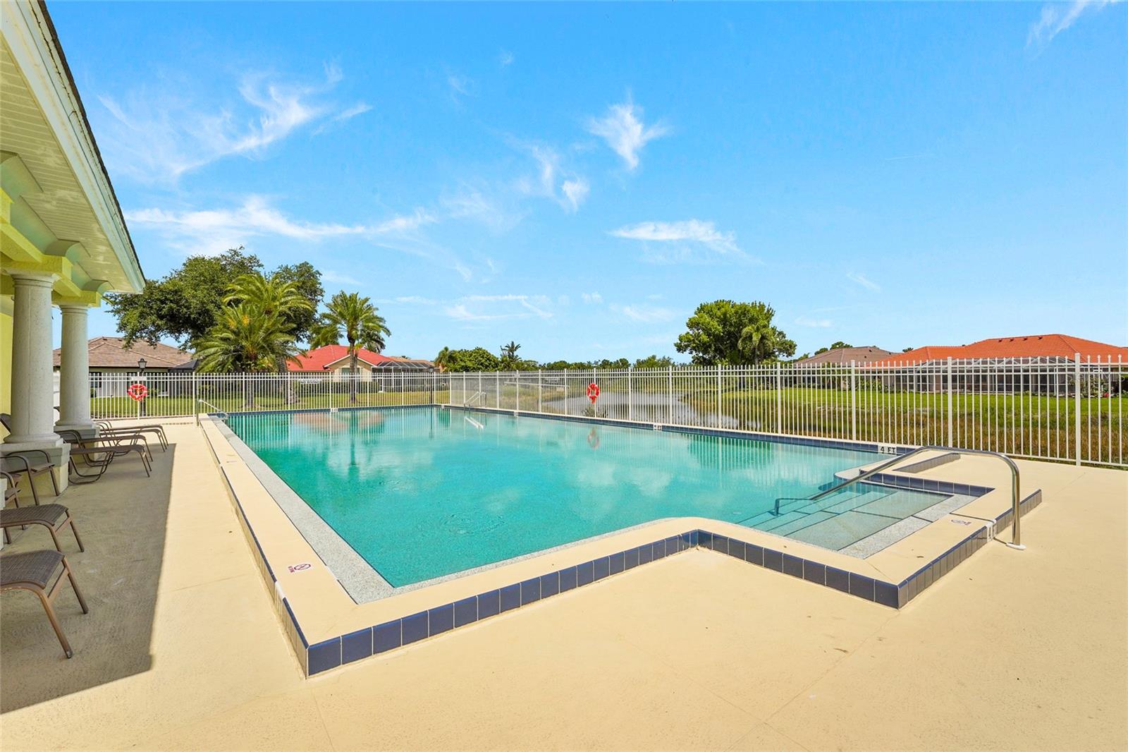 THE LAKES OF JACARANDA - Residential