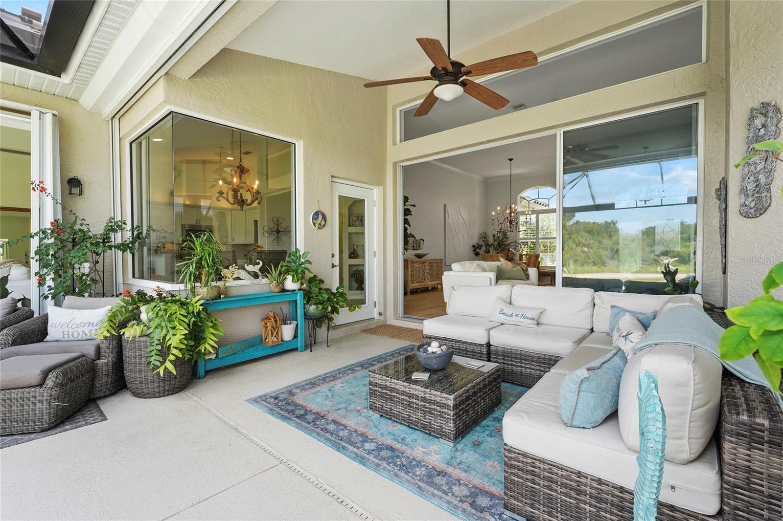 THE LAKES OF JACARANDA - Residential