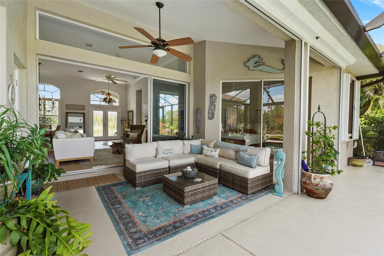 THE LAKES OF JACARANDA - Residential