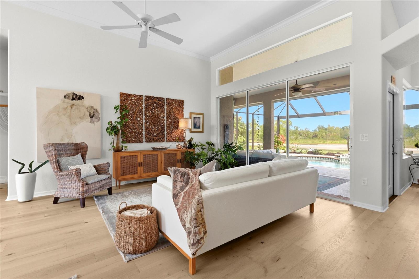THE LAKES OF JACARANDA - Residential