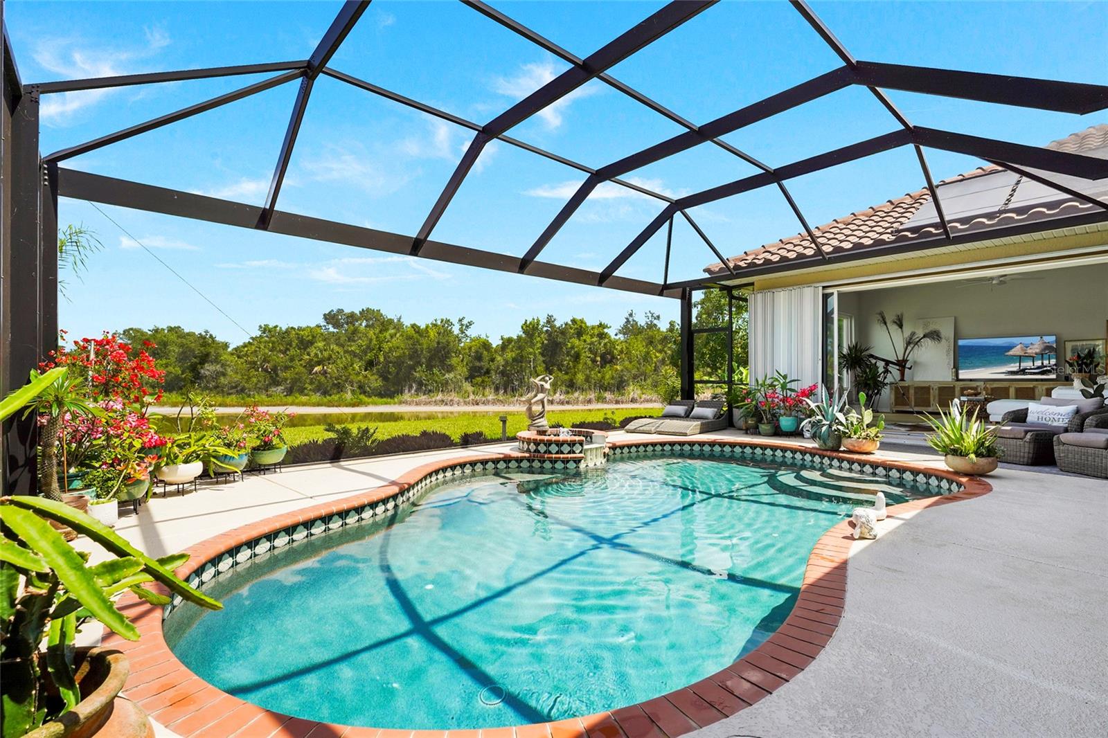 THE LAKES OF JACARANDA - Residential