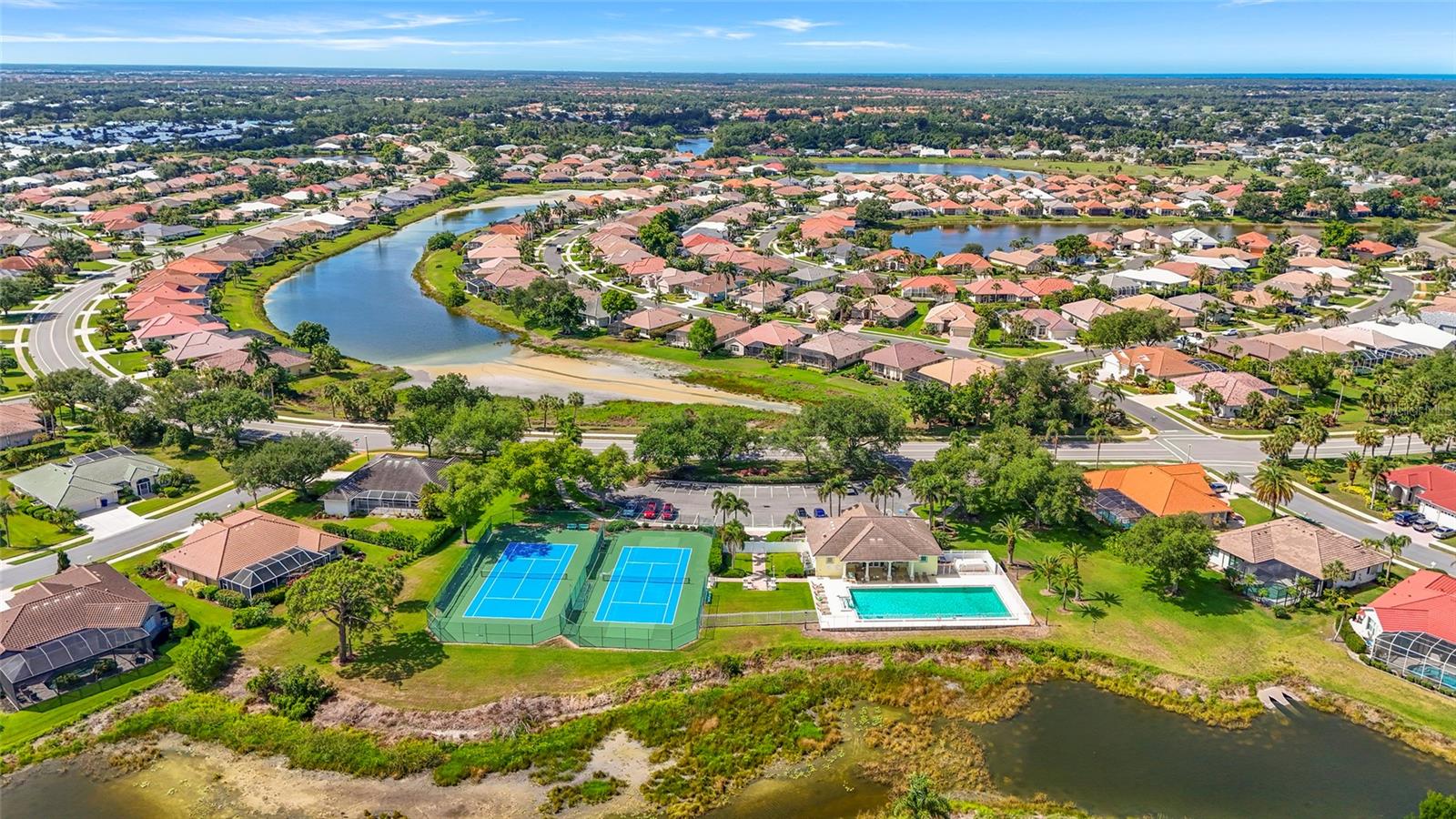 THE LAKES OF JACARANDA - Residential