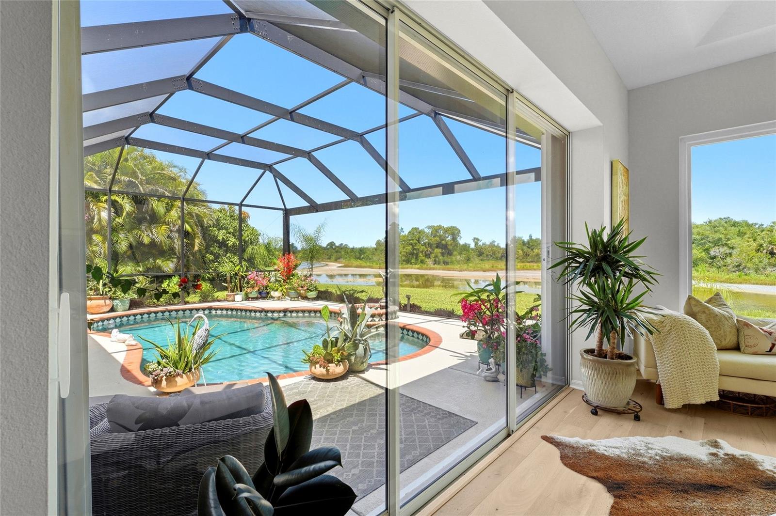 THE LAKES OF JACARANDA - Residential