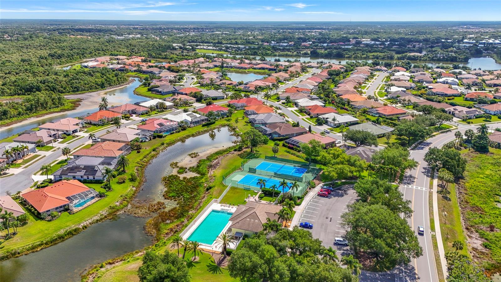 THE LAKES OF JACARANDA - Residential