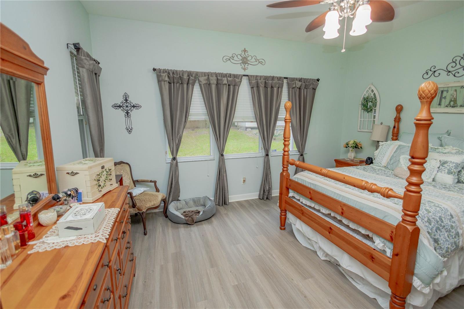 CREEKSIDE SUB - Residential