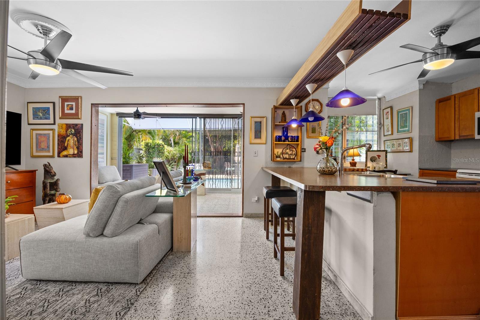 URB. VILLAMAR - Residential