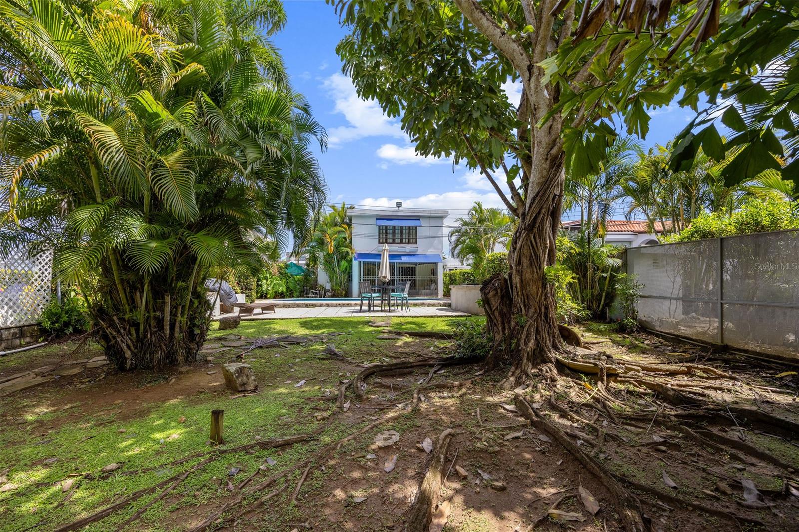 URB. VILLAMAR - Residential