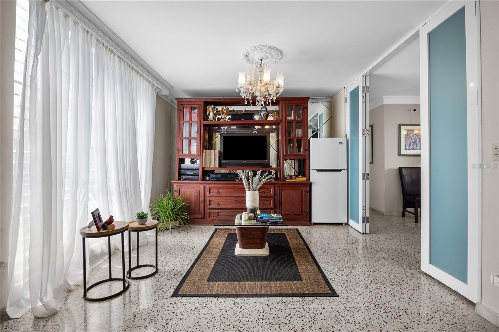 URB. VILLAMAR - Residential