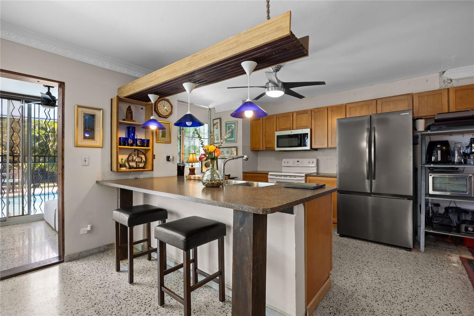 URB. VILLAMAR - Residential