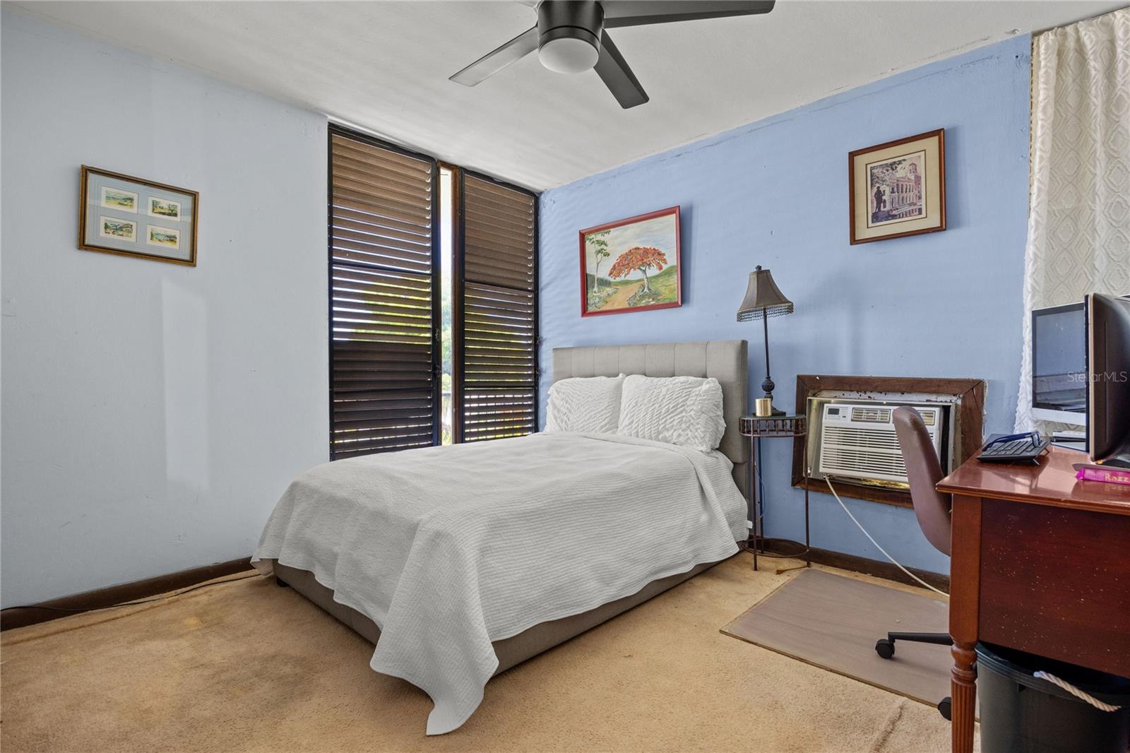 URB. VILLAMAR - Residential