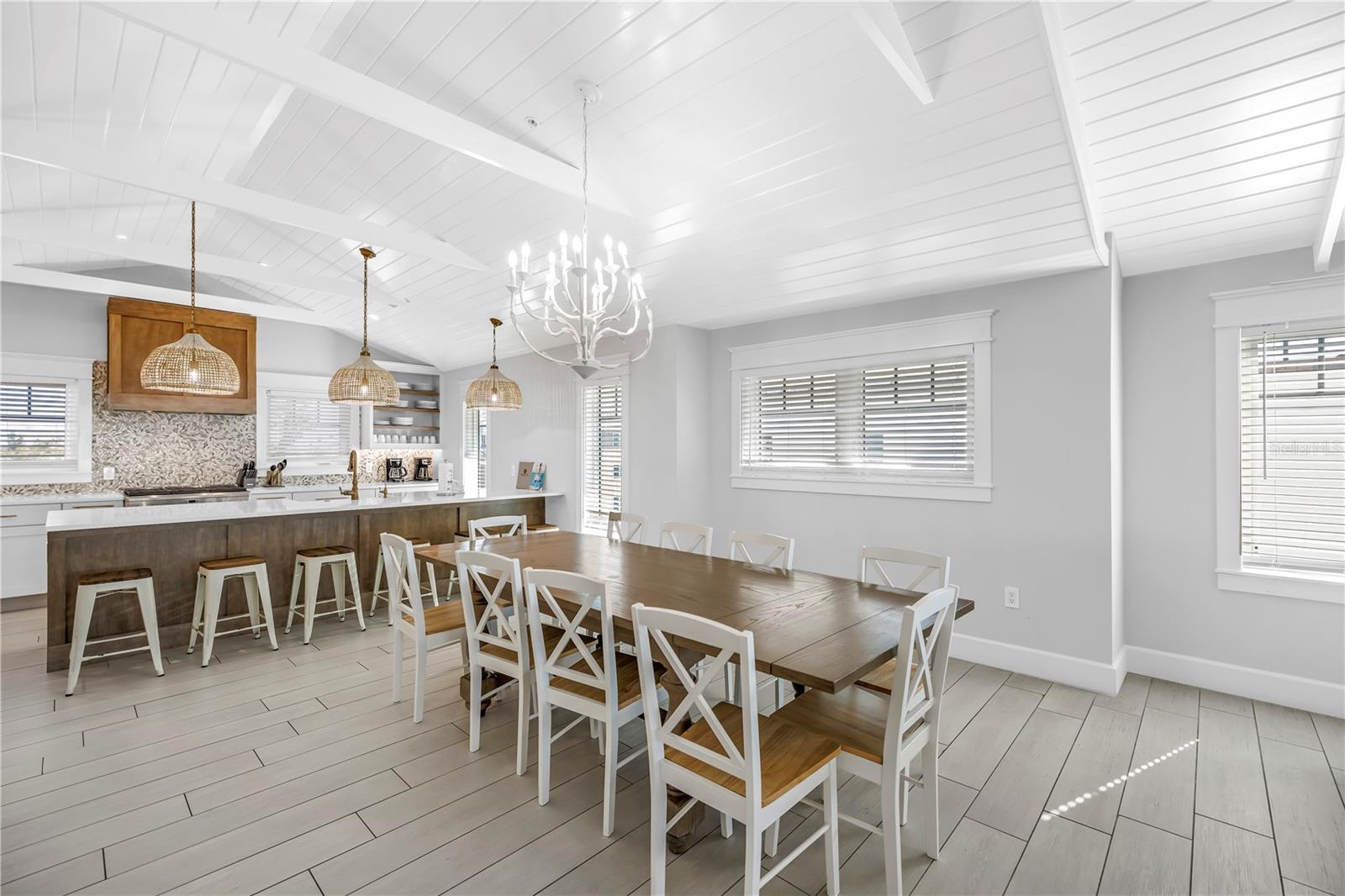 SARASOTA BEACH - Residential