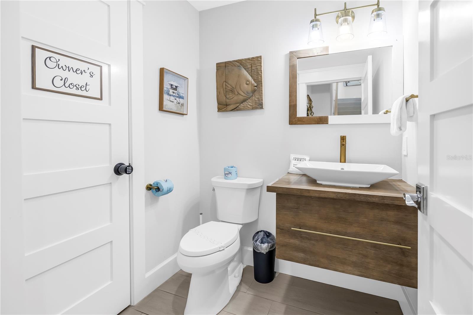 SARASOTA BEACH - Residential