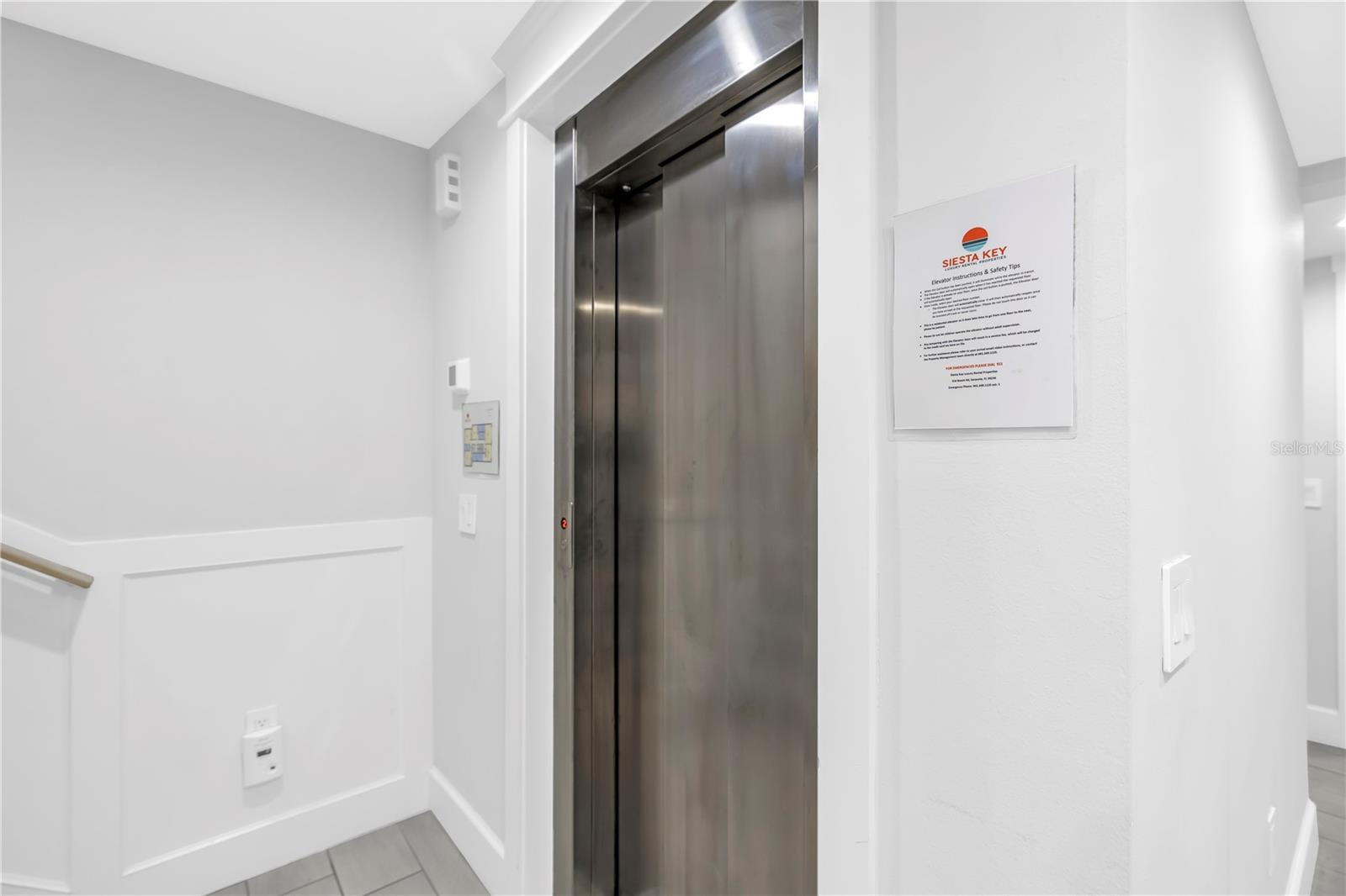 SARASOTA BEACH - Residential