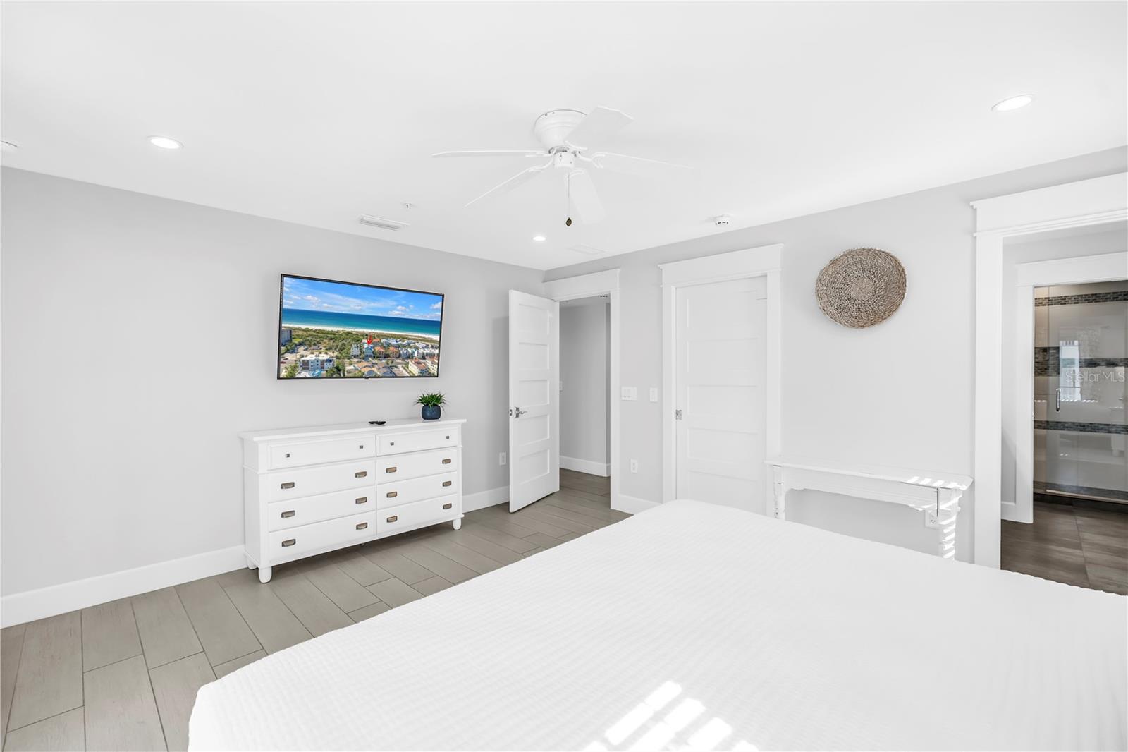 SARASOTA BEACH - Residential