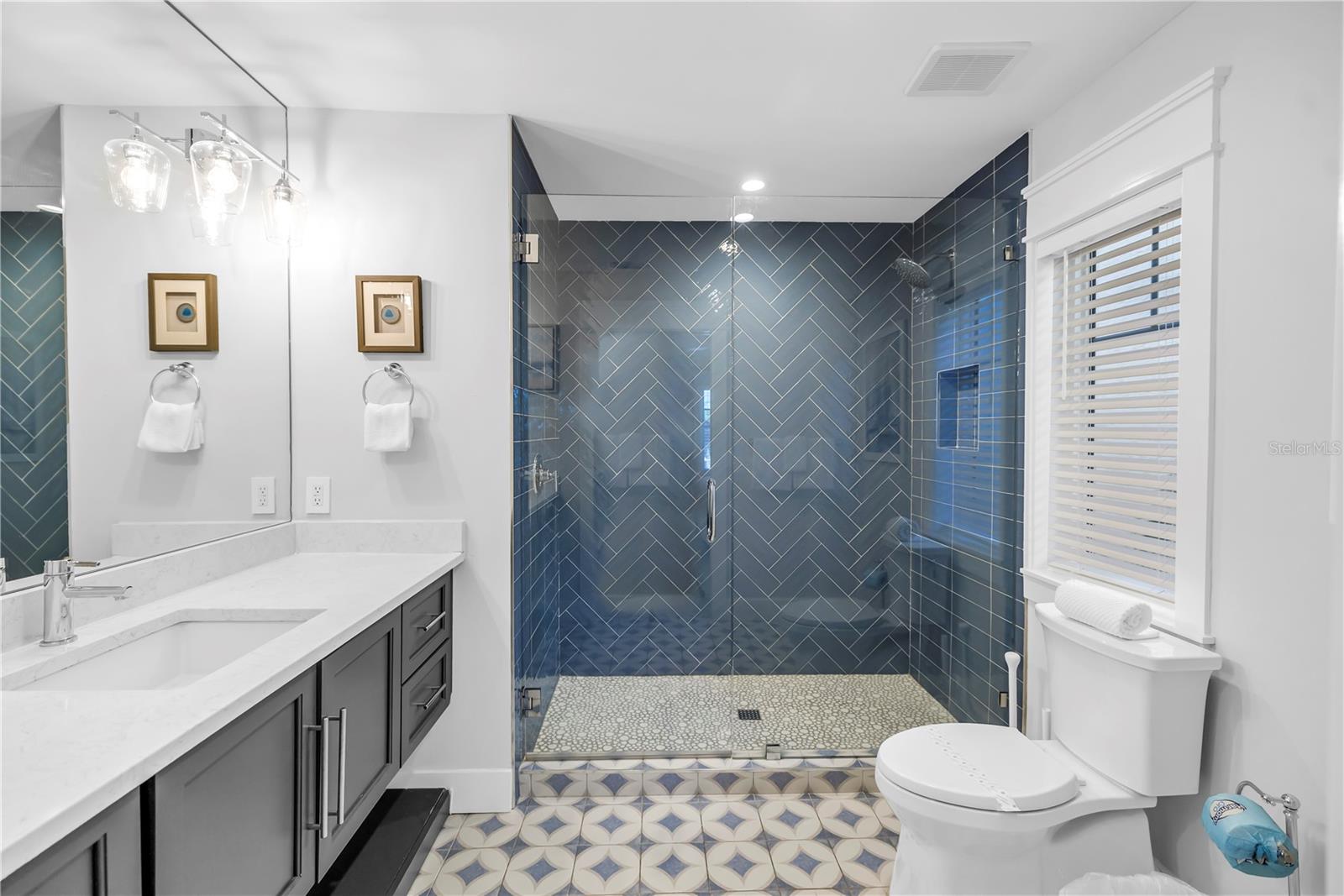 SARASOTA BEACH - Residential