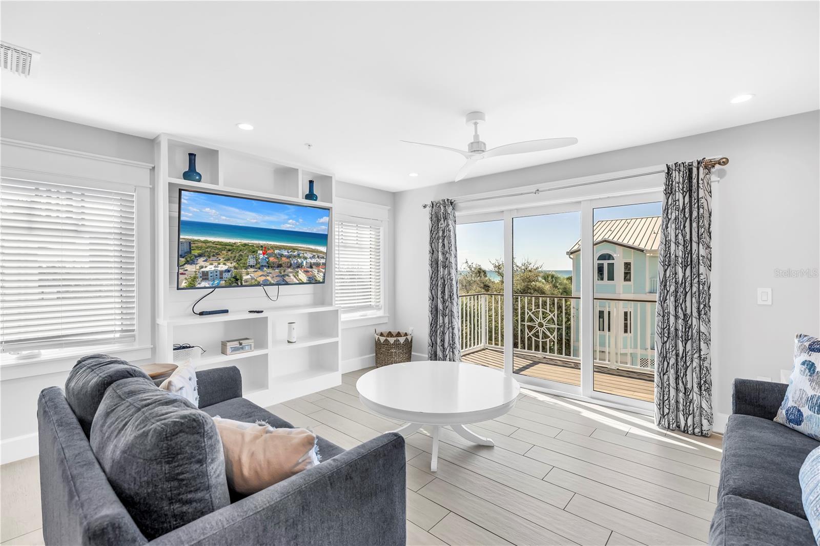 SARASOTA BEACH - Residential