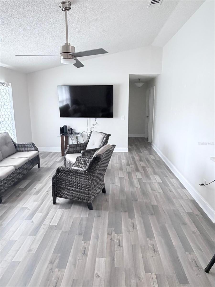DELTONA LAKES UNIT 35 - Residential