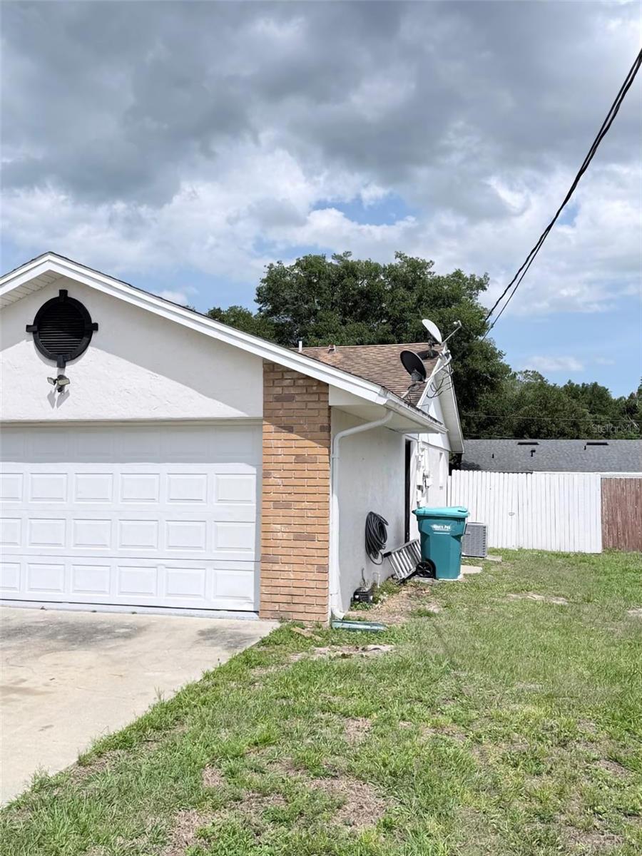 DELTONA LAKES UNIT 35 - Residential