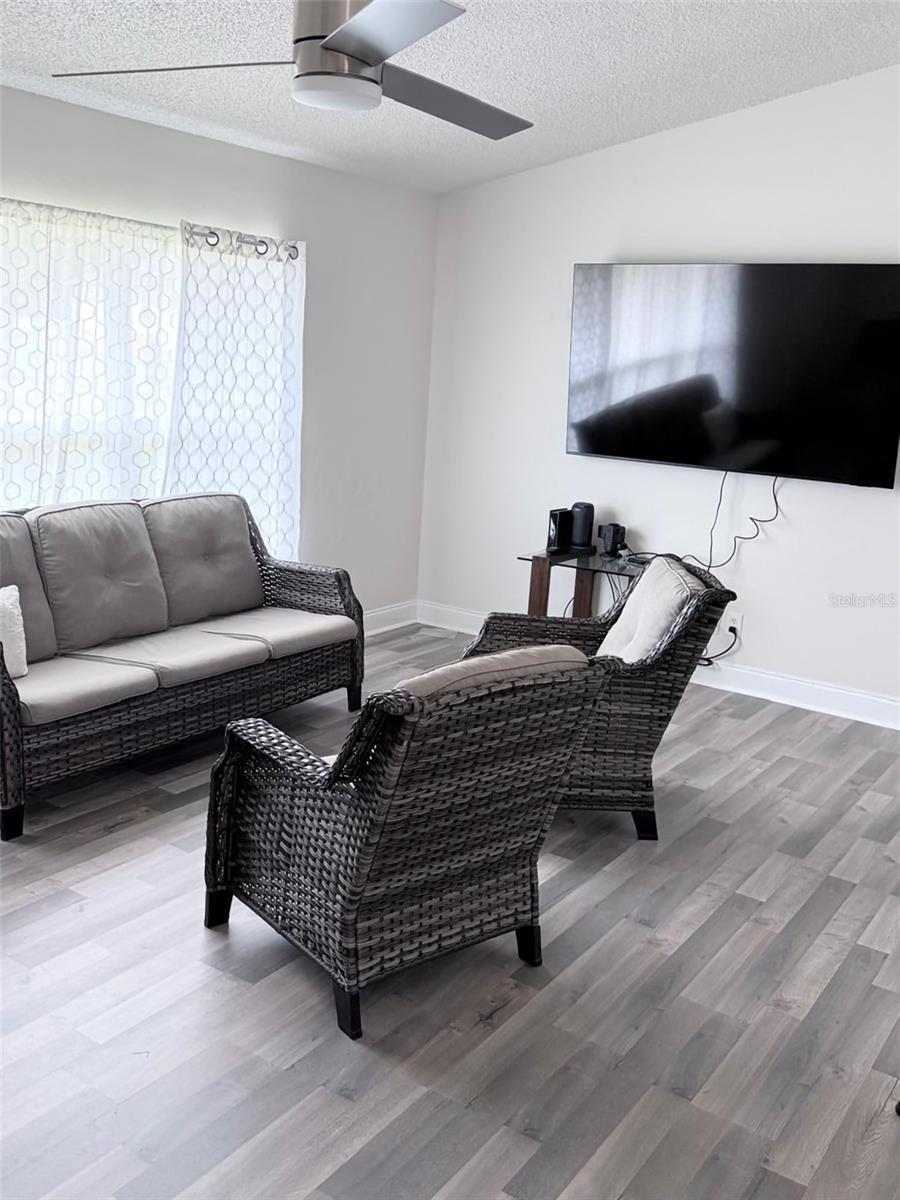 DELTONA LAKES UNIT 35 - Residential