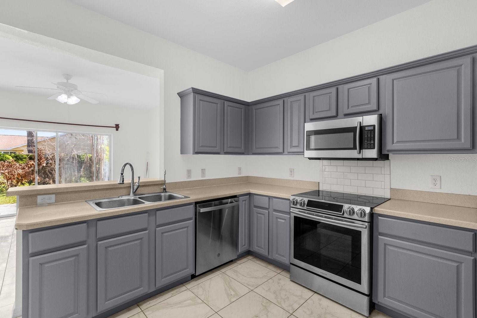 VILLAGES OF PARKWOOD - Residential