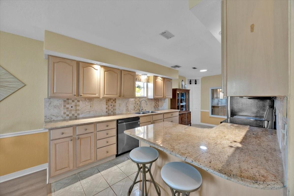 SWEETWATER GOLF & TENNIS CLUB ADD 02 - Residential