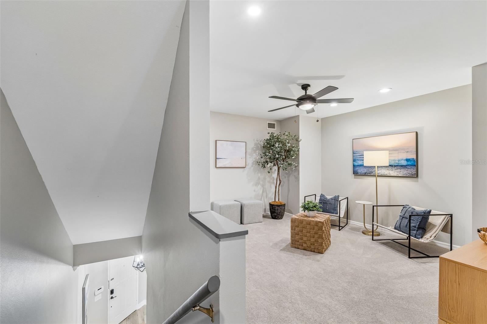THE VILLAS OF BAY VILLA PLACE - Residential