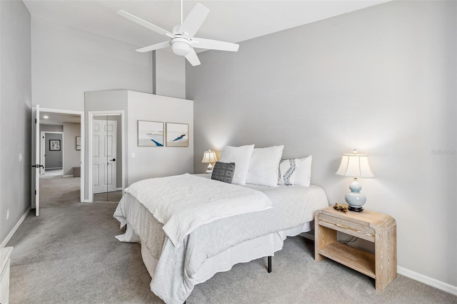 THE VILLAS OF BAY VILLA PLACE - Residential