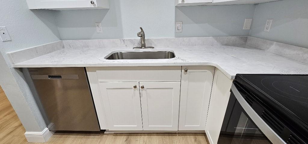 HAMMOCK PINE VILLAGE - Residential