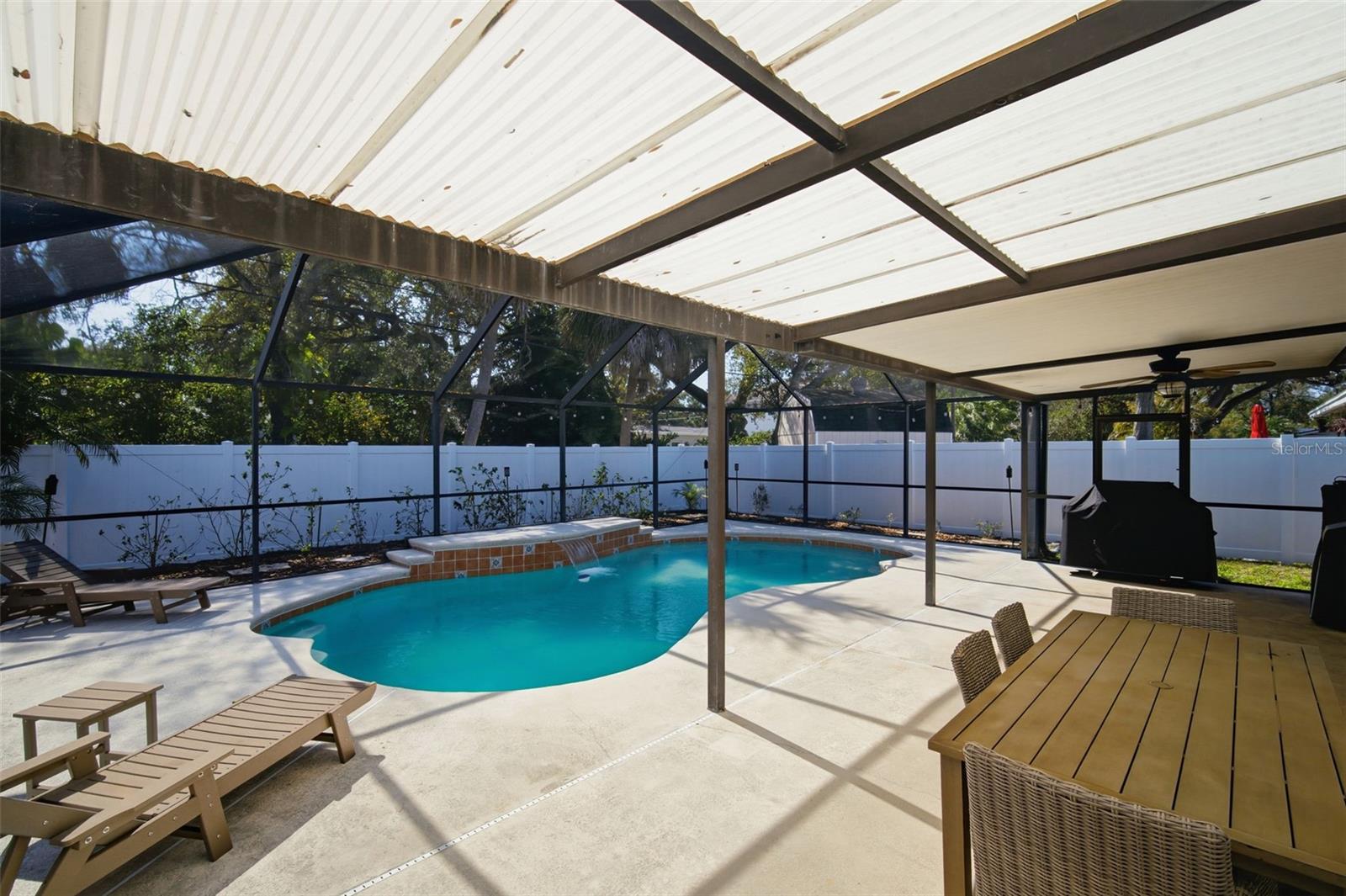 MARGARET ANNE SUB REVI - Residential