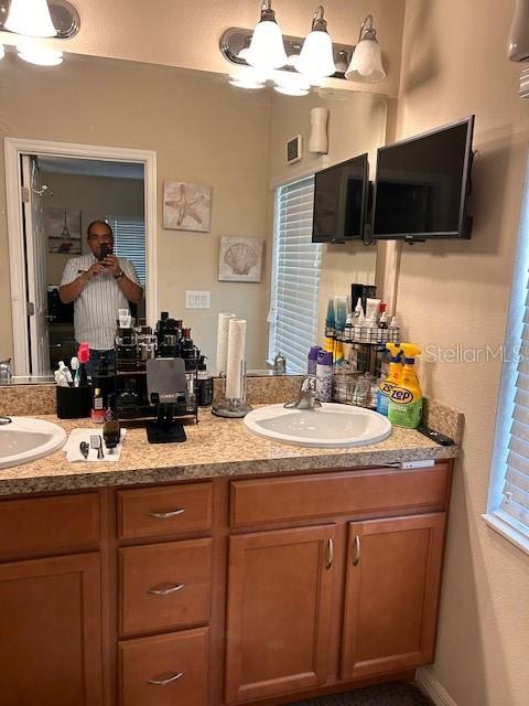 FIELDSTONE AT CYPRESS WOODS WEST - Residential