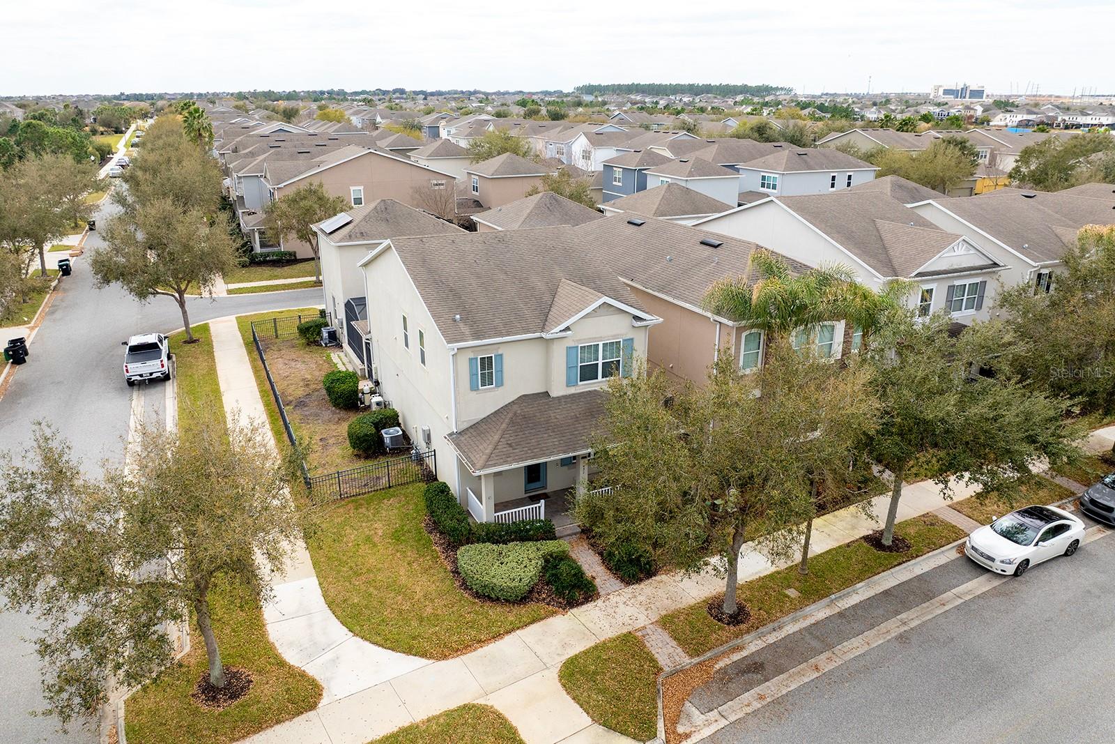 OVERLOOK 2 HAMLIN - Residential