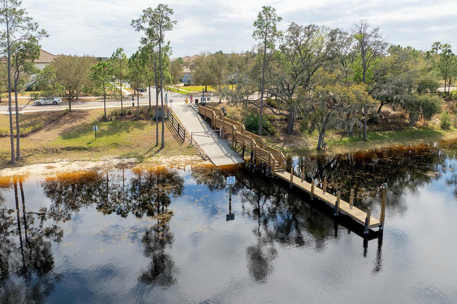 OVERLOOK 2 HAMLIN - Residential