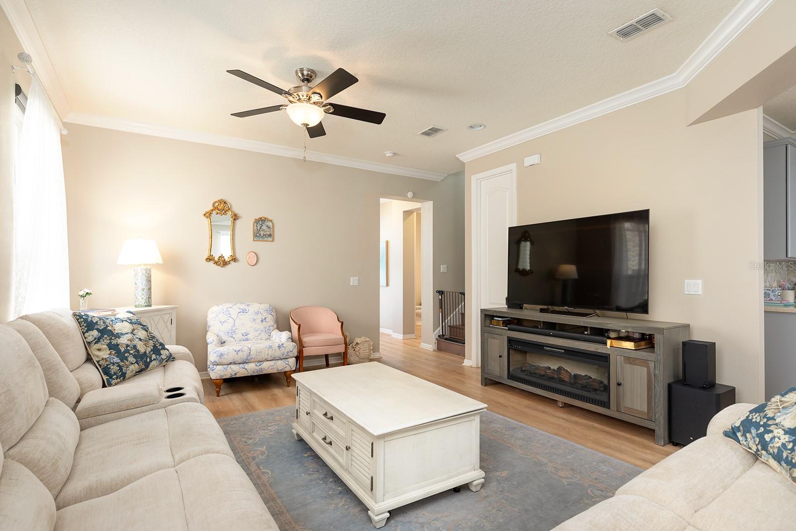 OVERLOOK 2 HAMLIN - Residential