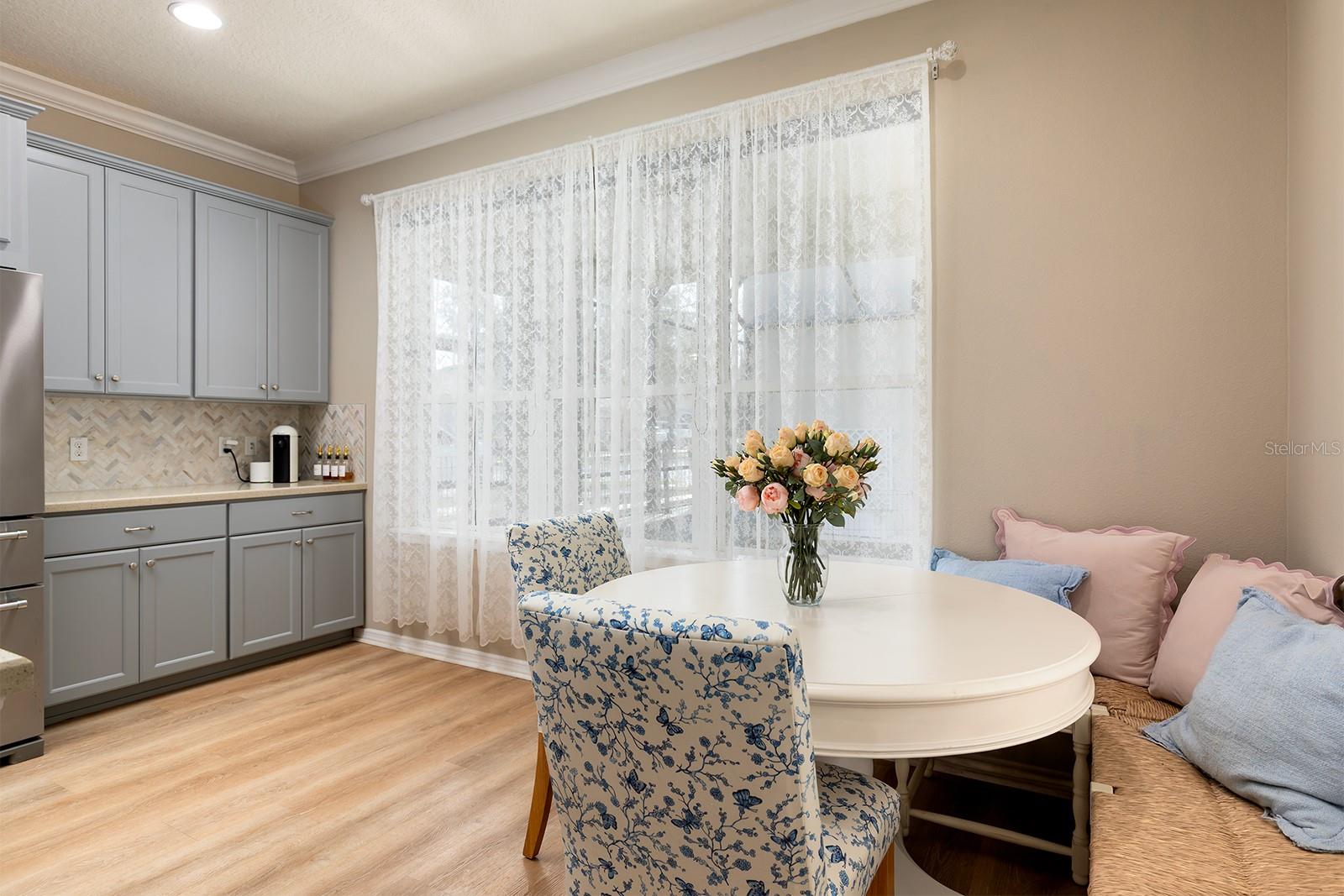 OVERLOOK 2 HAMLIN - Residential