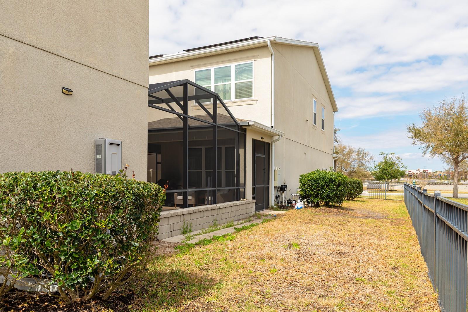 OVERLOOK 2 HAMLIN - Residential