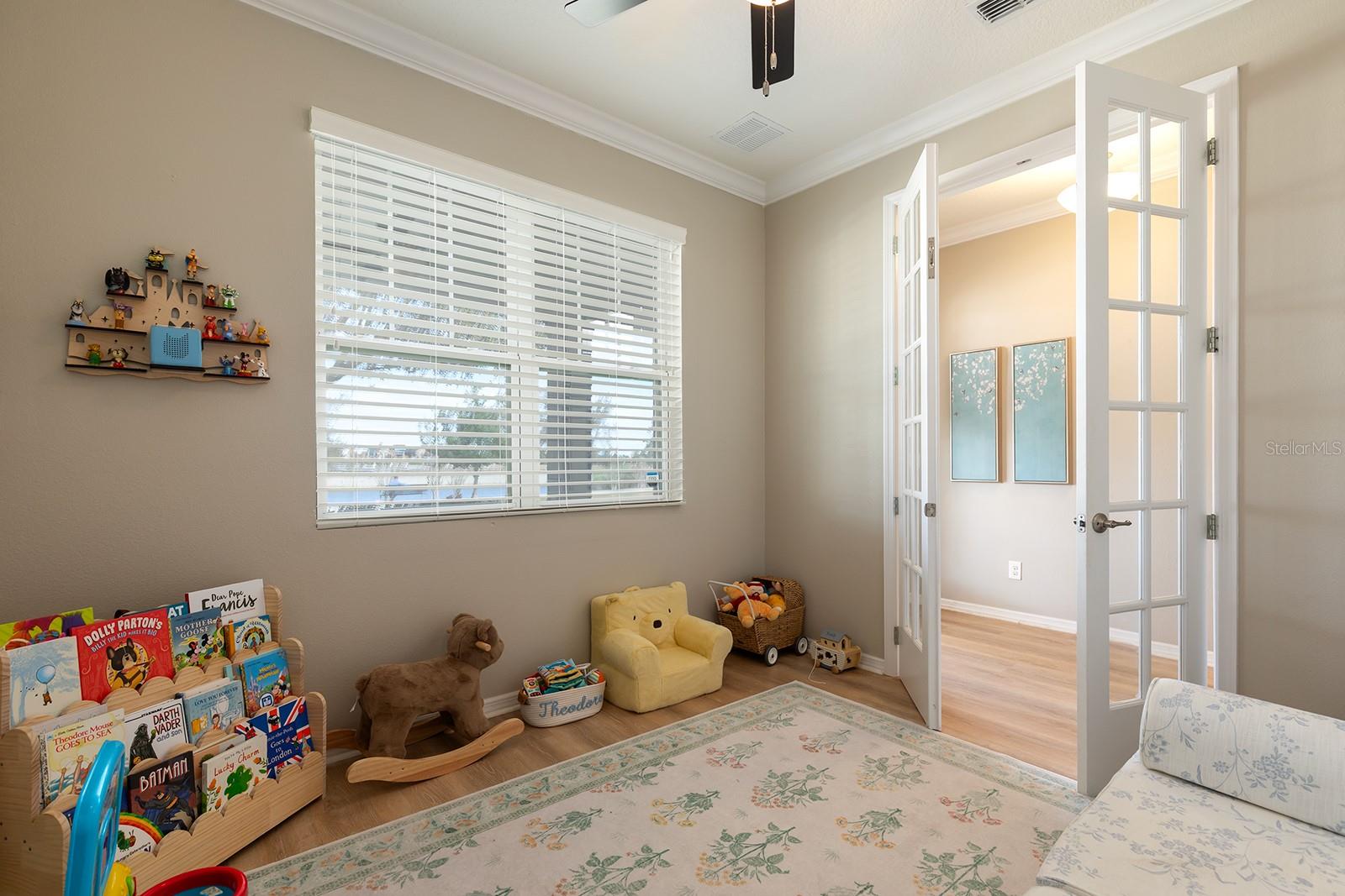 OVERLOOK 2 HAMLIN - Residential