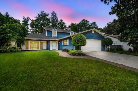 Photo of 16806 Rolling Rock Drive, Tampa, FL 33618 (MLS # TB8412826)