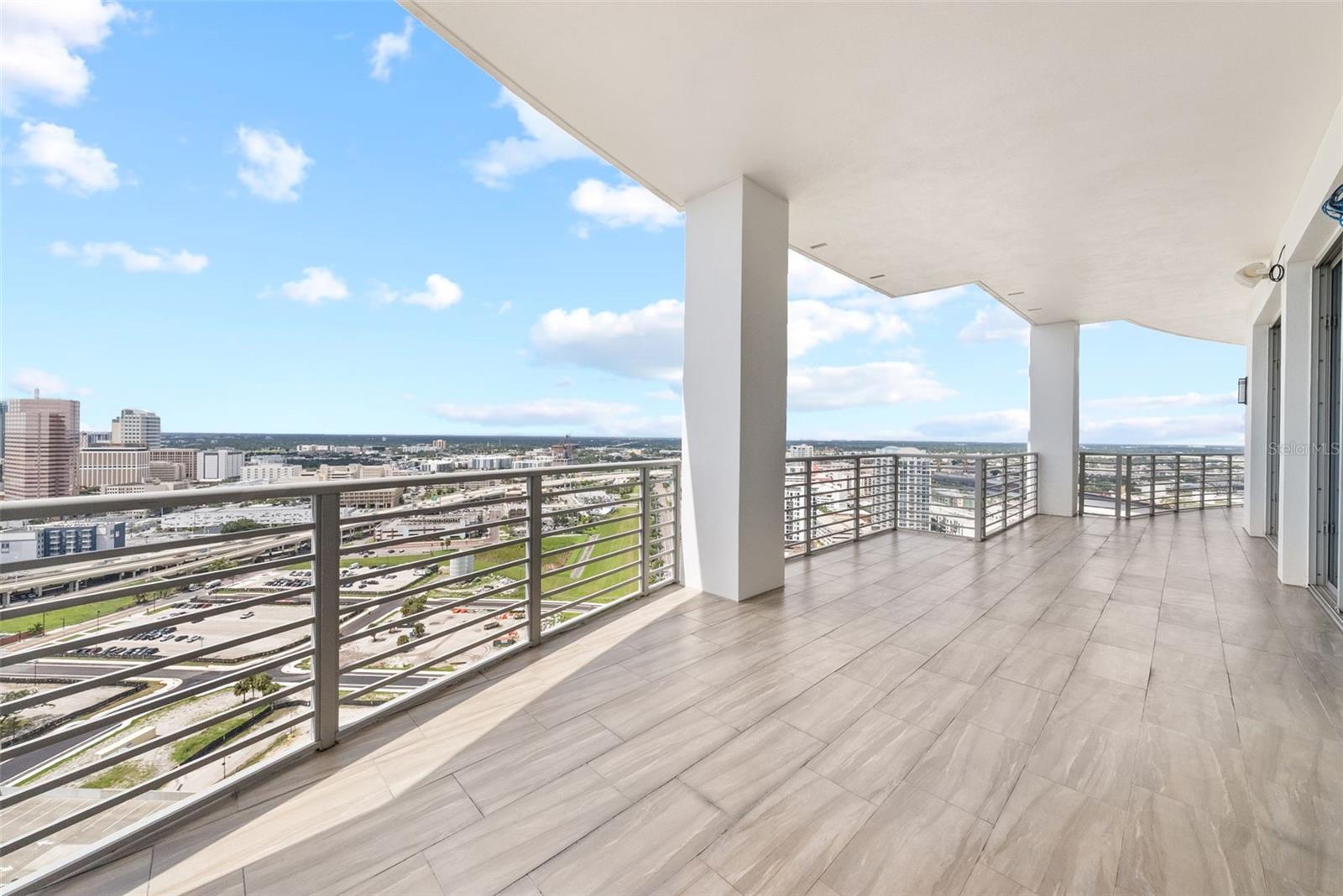 TOWERS OF CHANNELSIDE CONDOMIN - Residential Lease