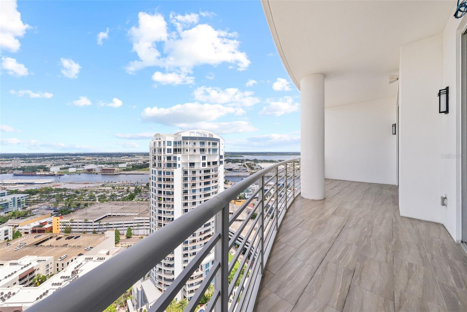 TOWERS OF CHANNELSIDE CONDOMIN - Residential Lease