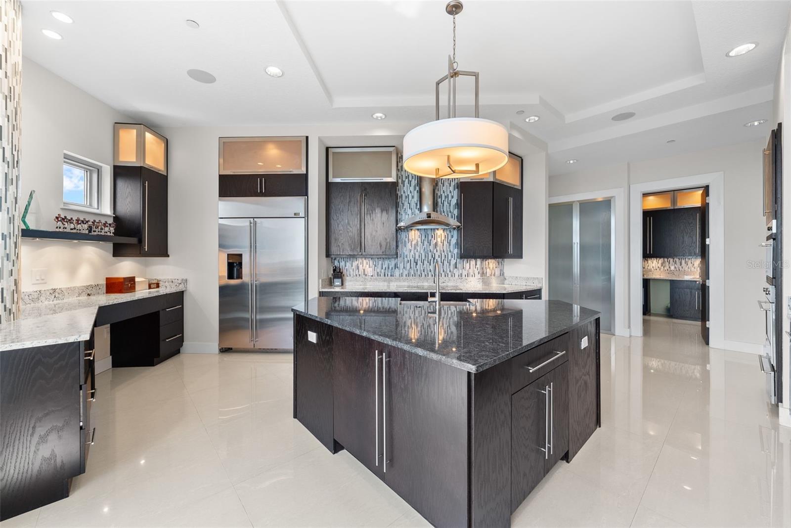 TOWERS OF CHANNELSIDE CONDOMIN - Residential Lease