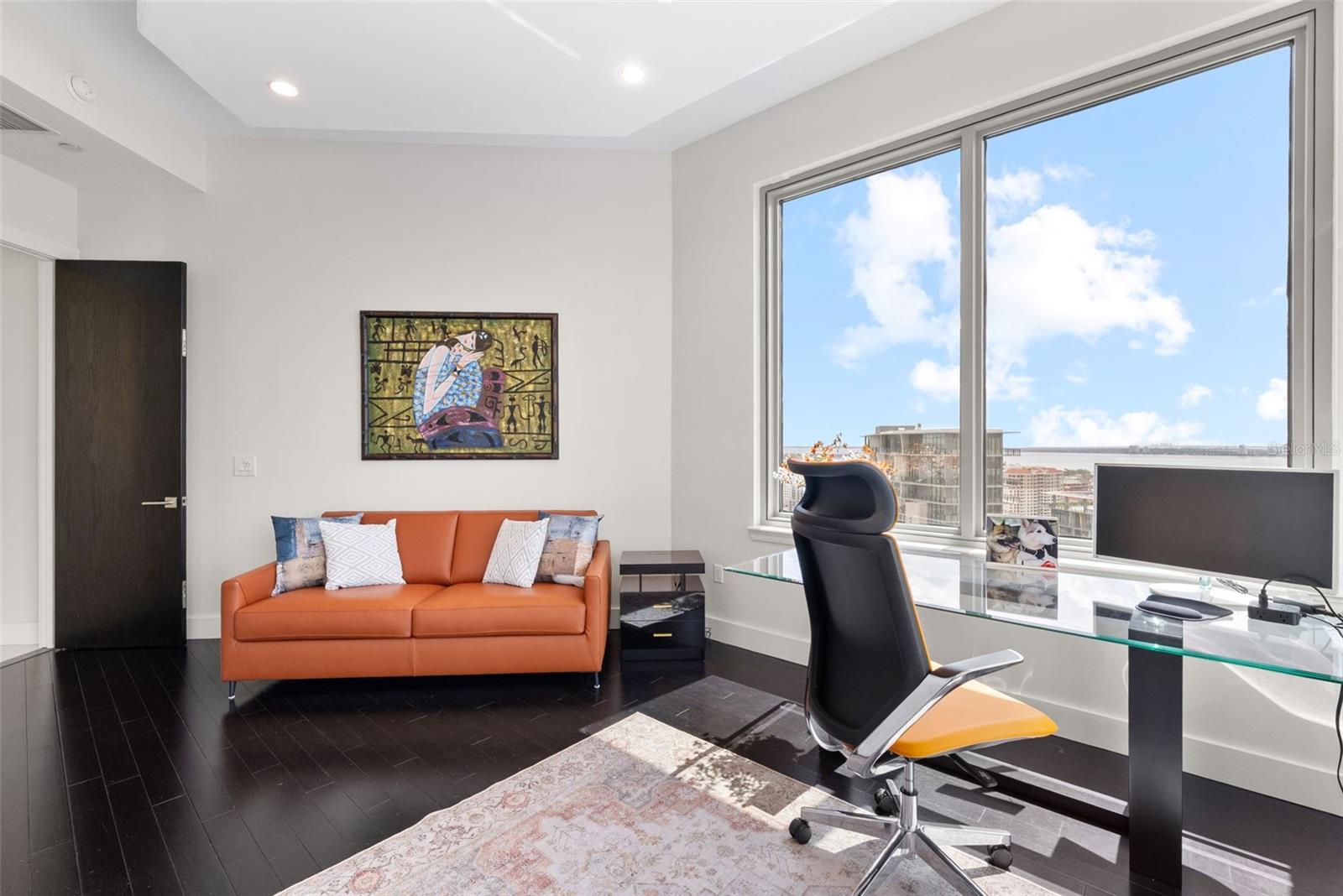 TOWERS OF CHANNELSIDE CONDOMIN - Residential Lease