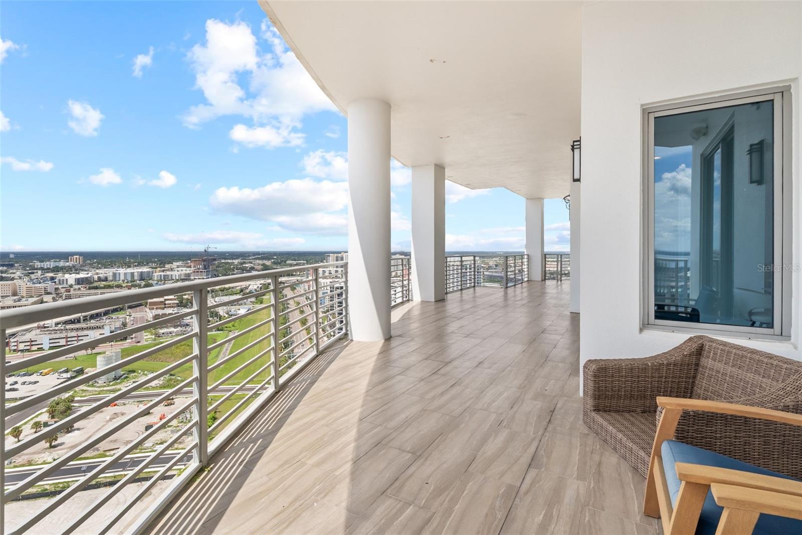 TOWERS OF CHANNELSIDE CONDOMIN - Residential Lease