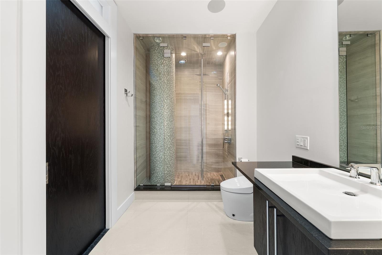 TOWERS OF CHANNELSIDE CONDOMIN - Residential Lease