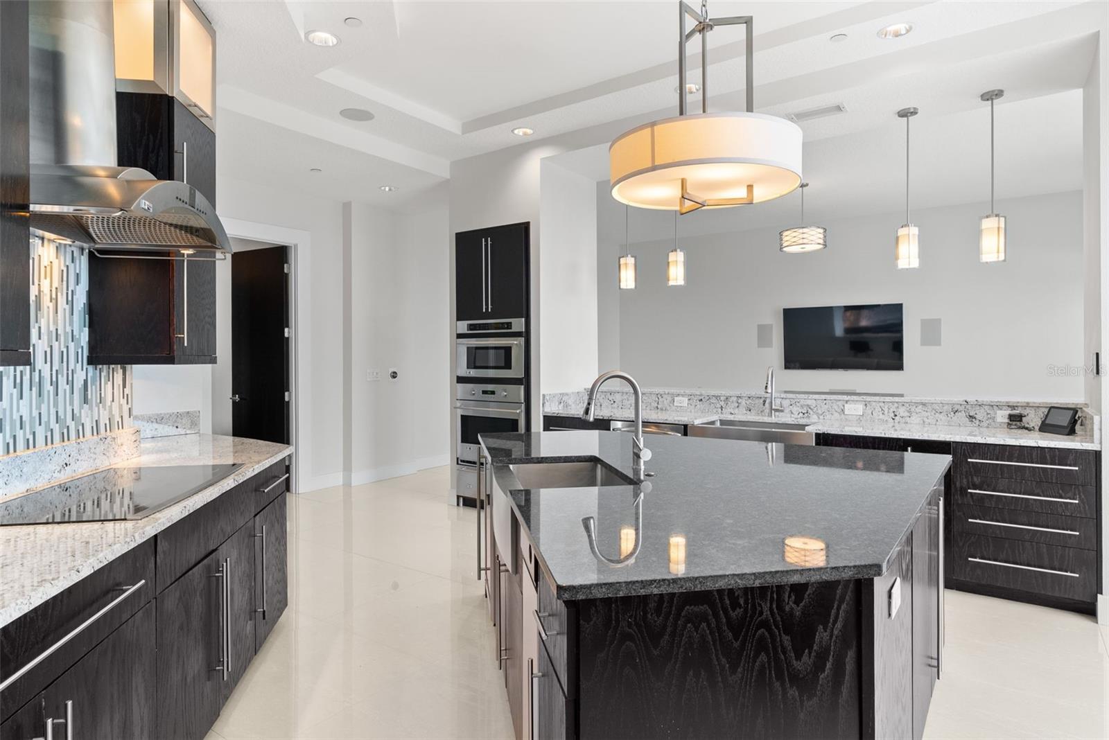 TOWERS OF CHANNELSIDE CONDOMIN - Residential Lease